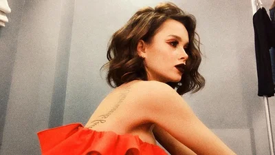 Марія Яремчук показала, як носити найбільш стильну шапку сезону