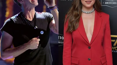 Влюбленная Дакота Джонсон поддержала Криса Мартина на концерте в Аргентине