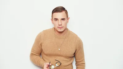 Анонс: завтра з неймовірною прем'єрою увірветься OLEYNIK