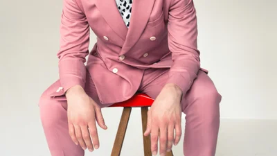 Дорн в образі священика: як виглядала перша версія кліпу "Стицамэн"