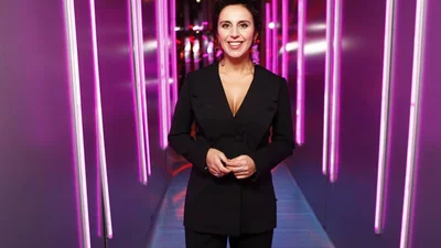 Знову чорнява: Джамала повернулася до свого природного кольору волосся