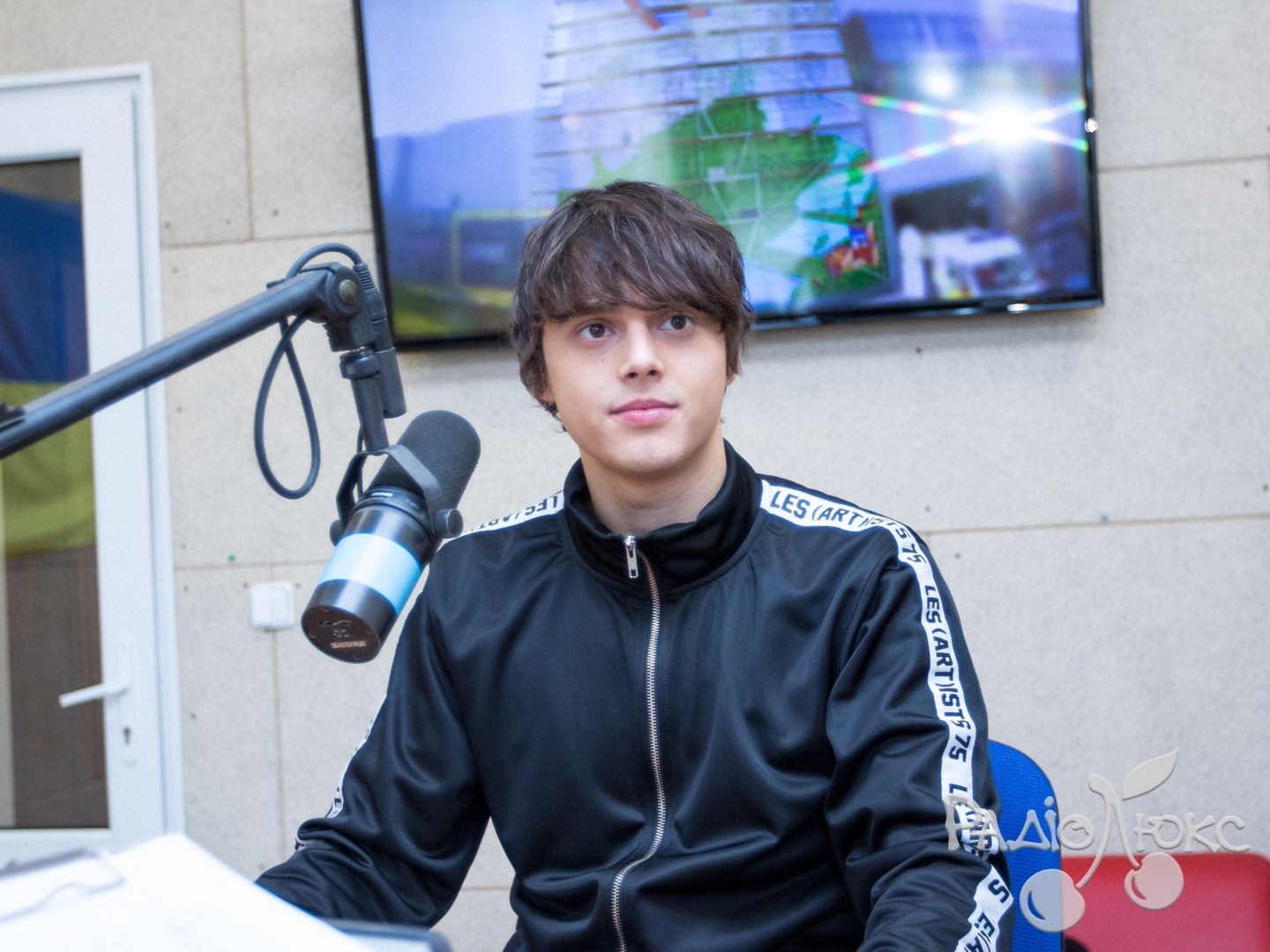 Alekseev зачитал стих на слова своей песни 