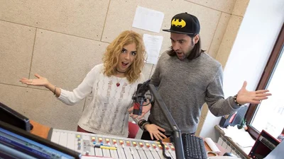 Люкс-тусовка: пикантные, смешные и неожиданные фото ведущих Люкс ФМ