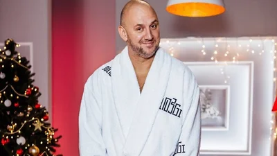 Потап растрогал сеть фотографией с отцом и сыном