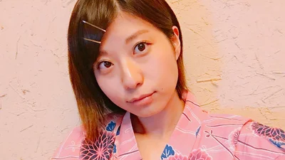 Вызов мужчинам: японка ежедневно пьет пиво и снимает это на видео