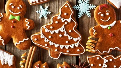 Мясная альтернатива: рождественское печенье из сосисок, которое станет украшением стола