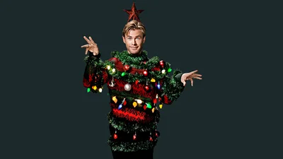 Відверто та пікантно: найгарячіші новорічні листівки зірок