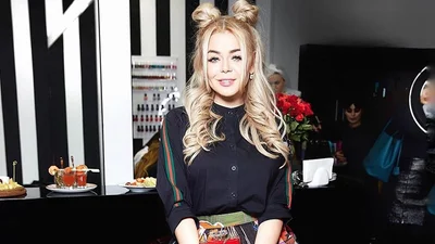 З'явилася фотосесія, у якій Аліна Гросу оголила свої принади