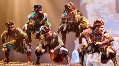 Фантастические костюмы героев "Вартових Мрій" поражают невероятными деталями