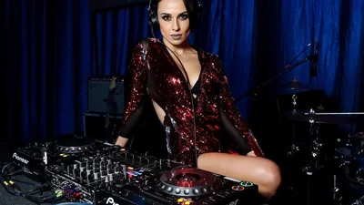 Эксклюзив: Dj Nana призналась, как можно окунуться в мир ее вибраций