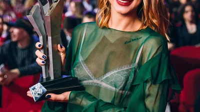 TAYANNA рассказала о принце, своей профессии и новогоднем блюде