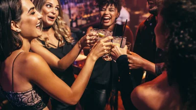 Як врятувати макіяж після бурхливої вечірки: корисне відео