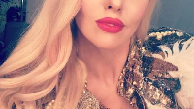 Полякова заінтригувала участю в нацвідборі на "Євробачення 2018" і показала доньок-красунь