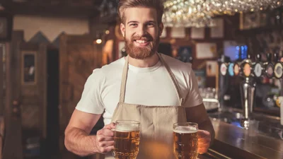 6 плюсів і мінусів зустрічатись з барменом