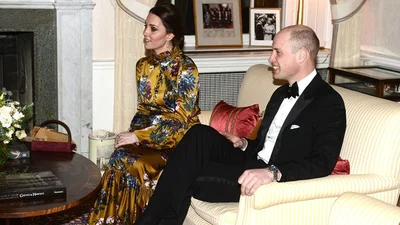 Вагітна Кейт Міддлтон спричинила фурор своїм новим виходом у приголомшливій сукні