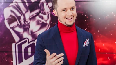 Артем Гагарин стал ведущим backstage проекта "Голос страны 8"