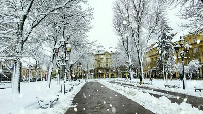 Львів замело снігом, і такої фантастичної зими ви давно не бачили