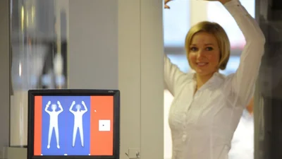 Вокзальный трэш: женщина не смогла расстаться со своей сумочкой и залезла в рентген