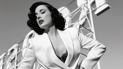 Пишаємось: Діта фон Тіз в об'єктиві українки та у речах українського дизайнера