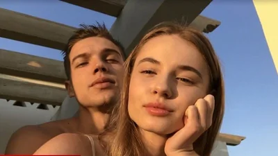 Солодка пара: актори "Школи" Саша Петренко і Ліза Василенко влаштували казкове побачення