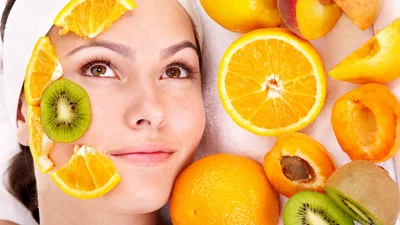 Овочі та фрукти, які зроблять твою шкіру ідеальною в будь-який сезон