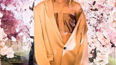 TAYANNA показала архівне фото, на якому її ледь впізнати