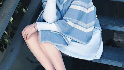 Міка Ньютон похизувалася, як американський бойфренд зробив їй пропозицію руки й серця