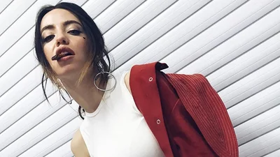 Надя Дорофеєва засвітила апетитну попу в нижній білизні