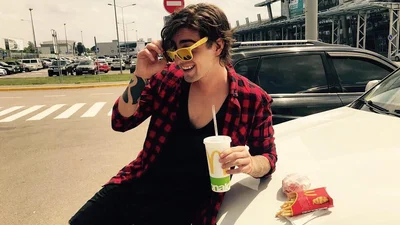 Володимир Дантес шокував фанатів своїм дитячим фото