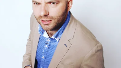 Шалунишка: Слава Демин выполнил женское желание