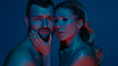 TamerlanAlena выпустили новый трек "Если что, набирай!", в котором их не узнать