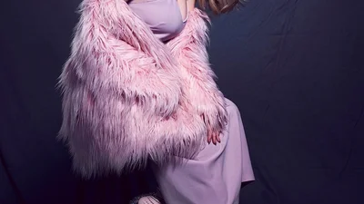 Алина Гросу сняла "взрослый" клип с красавцем, из-за чего ее чуть ли не бросил жених