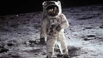 Стань космонавтом: NASA показало віртуальну екскурсію Місяцем