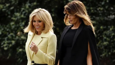 Наряды дня: Мелания Трамп и Брижит Макрон в элегантных образах