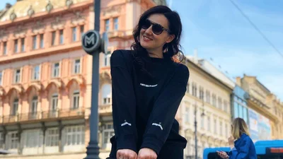 Бути щасливим: Соломія Вітвіцька постить яскраві фото з подорожі Угорщиною