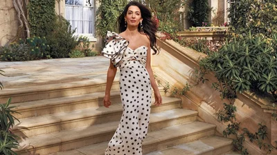 Амаль Клуні вперше знялась для Vogue - такою ви її ще не бачили