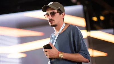 Позитив украсил обложку украинского глянца, и теперь в него невозможно не влюбиться