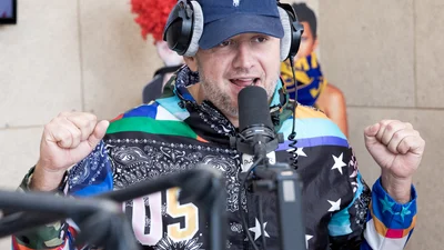 Настоящий вынос мозга: MOZGI перепели хит группы "Время и Стекло" "Тролль"