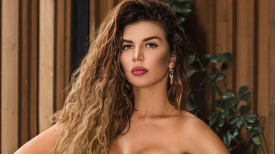 Аня Седокова разошлась с бойфрендом и мечтает о четвертом ребенке