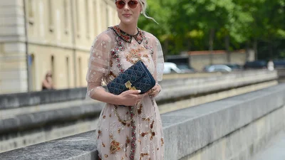 12 ідеальних суконь на випускний вечір