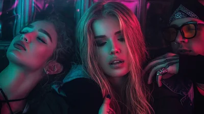 Lela о секретах и приключениях девушки, которая снимается для эротических изданий