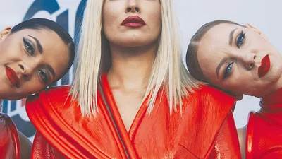 Даша Астафьева кардинально сменила имидж и стала блондинкой
