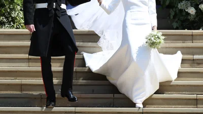 Весілля принца Гаррі та Меган Маркл - перші офіційні фото молодят