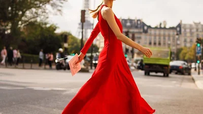 Як модно носити сарафан влітку 2018 року