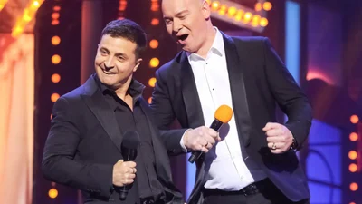 Намасте: Володимир Зеленський і Олена Кравець разом позаймалися йогою