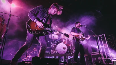 Немцы и танцы: как выступили Milky Chance в Киеве