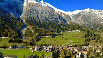 Показали снимки красивого альпийского городка, который нельзя фотографировать