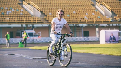 "Молоді вовчиці" Олега Винника штурмом сломали ворота полтавского стадиона