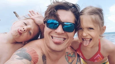 Украинские звезды растрогали сеть семейными фото в День отца