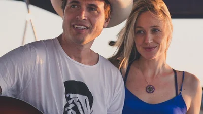 Девушки, рыдайте: красавчик Кимбал Маск женился (ФОТО)